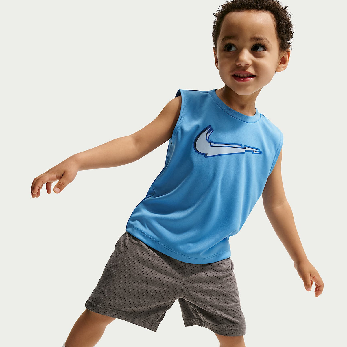 Camiseta sin mangas Dri-FIT infantil Nike Bold Move – Azul universitario – vista 3