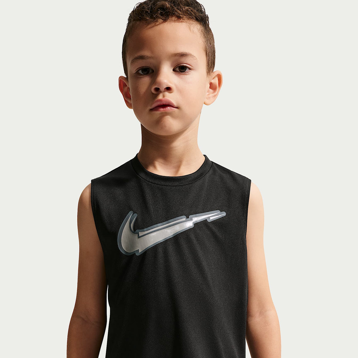 Camiseta de tirantes Dri-FIT para niños talla pequeña Nike Bold Move – Negro – vista 1