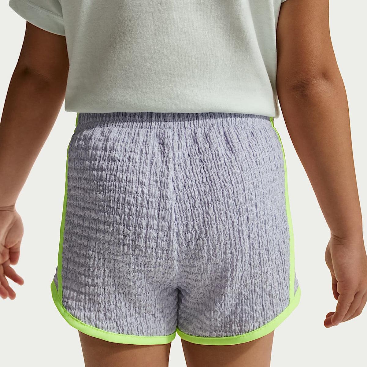 Conjunto de 2 Piezas Nike Dri-FIT Tempo para Niña Pequeña