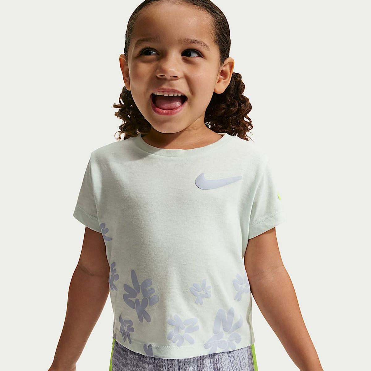 Conjunto de 2 Piezas Nike Dri-FIT Tempo para Niña Pequeña