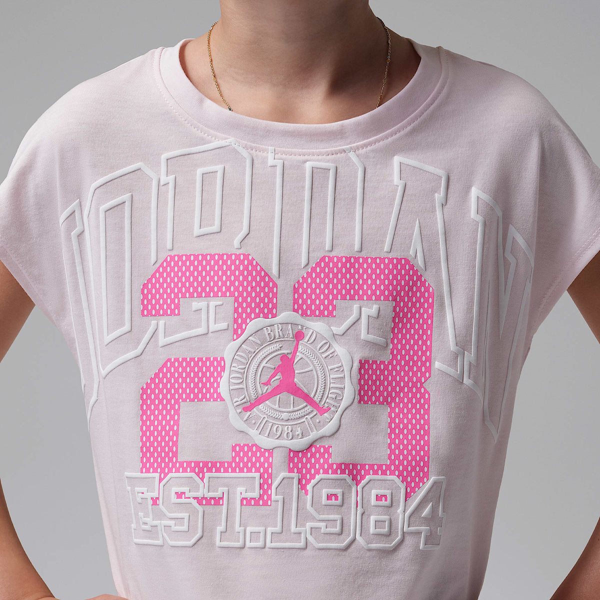 Conjunto de playera de corte cuaadrado y shorts de ciclismo para niños talla pequeña Jordan – Rosa paleta – vista 5