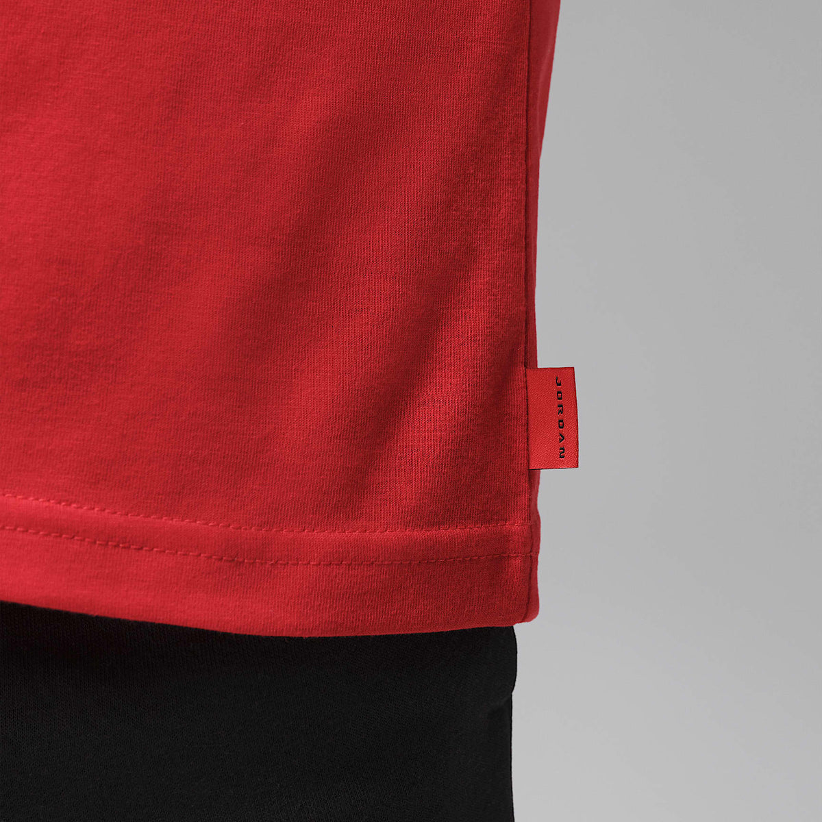 Playera Brooklyn para niños talla pequeña Jordan – Rojo universitario – vista 5