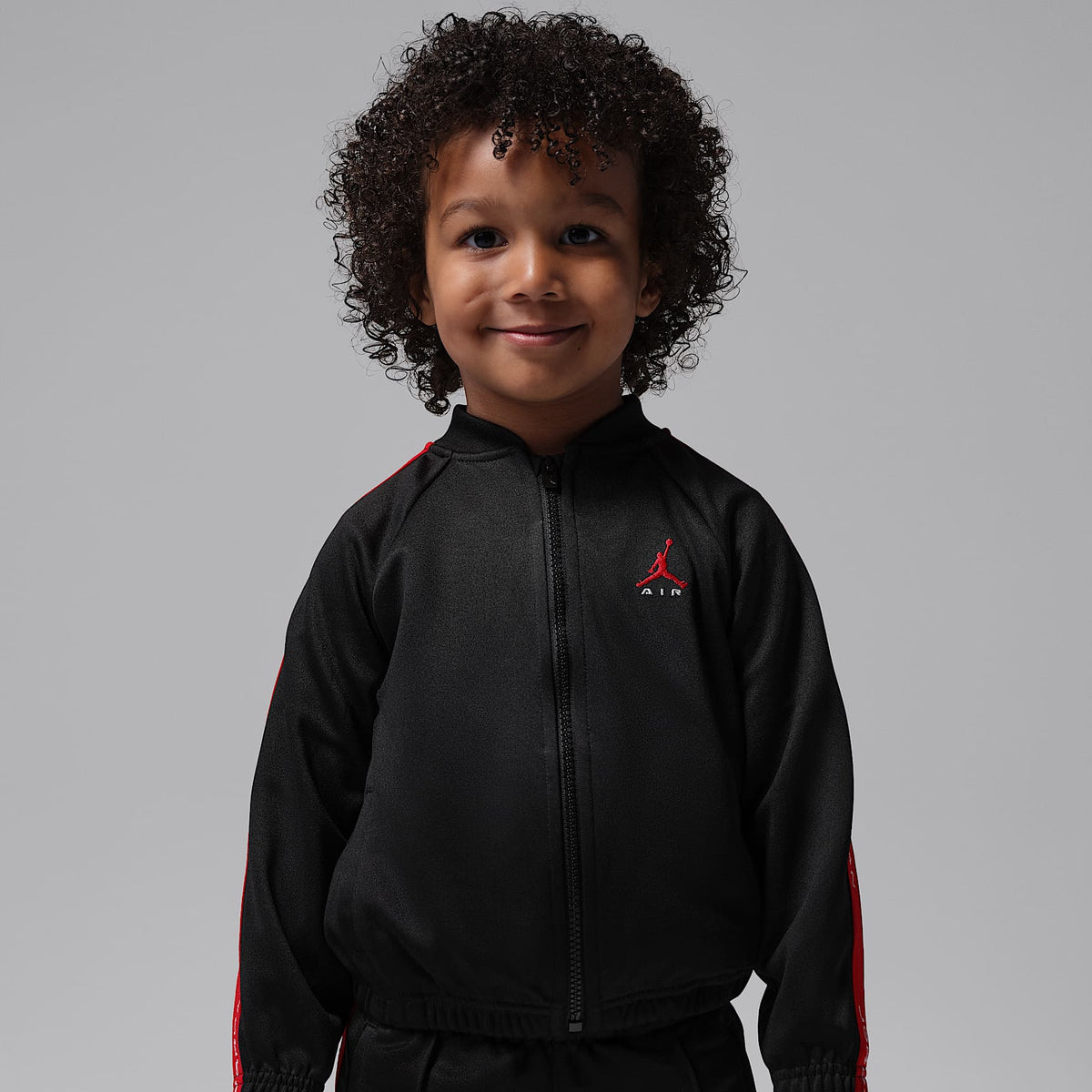 Conjunto deportivo de 2 piezas Dri-FIT infantil Jordan Brooklyn Essentials – Negro – vista 3