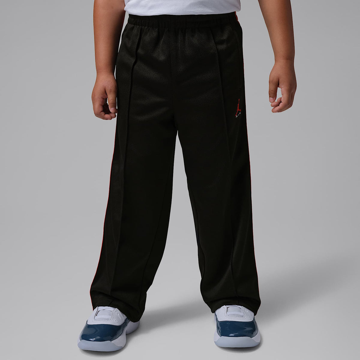 Conjunto deportivo de 2 piezas Dri-FIT para niños talla pequeña Jordan Brooklyn Essentials – Negro – vista 6