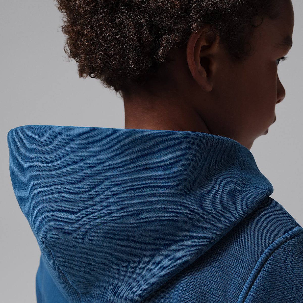 Conjunto de 2 piezas con sudadera con gorro de cierre completo para niños talla pequeña Jordan Brooklyn Fleece – Azul genuino – vista 7