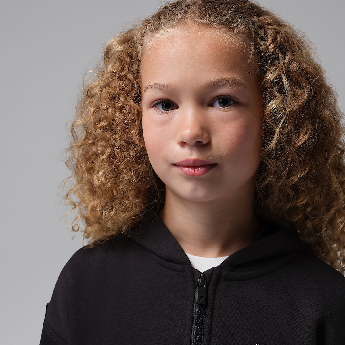 Conjunto de 2 piezas con sudadera con gorro de cierre completo para niños talla pequeña Jordan Brooklyn Fleece – Negro – vista 4