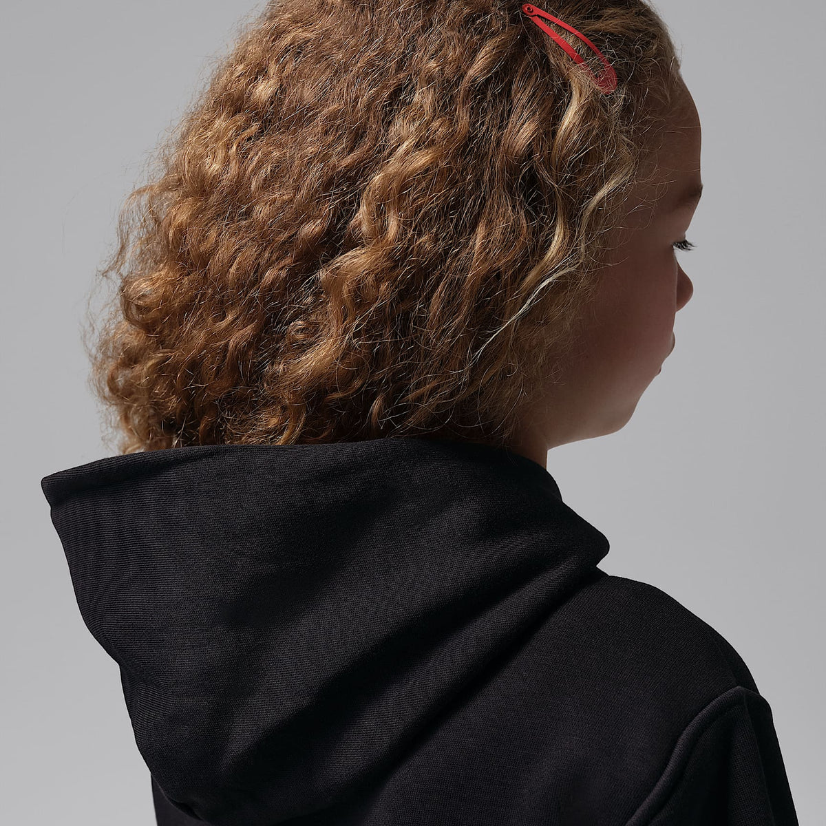 Conjunto de 2 piezas de sudadera con gorro sin cierre para niños talla pequeña Jordan Brooklyn Fleece – Negro – vista 8