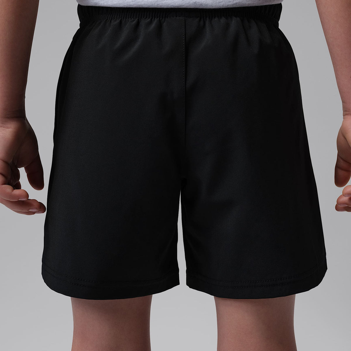 Shorts para jugar Brooklyn de tejido Woven para niños talla pequeña Jordan – Negro – vista 3