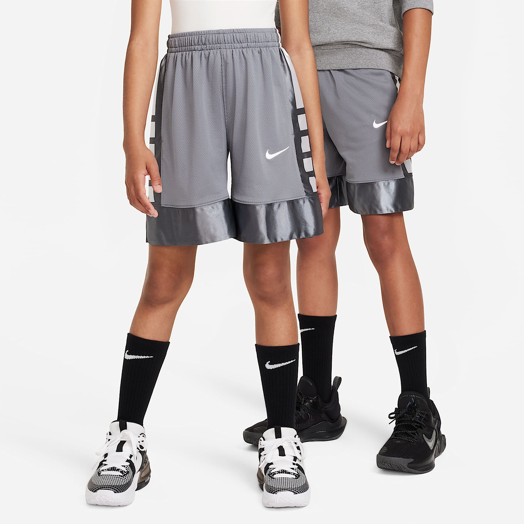 Shorts de básquetbol para niños talla grande Nike Dri-FIT Elite 23 – Gris humo/Blanco – vista 1