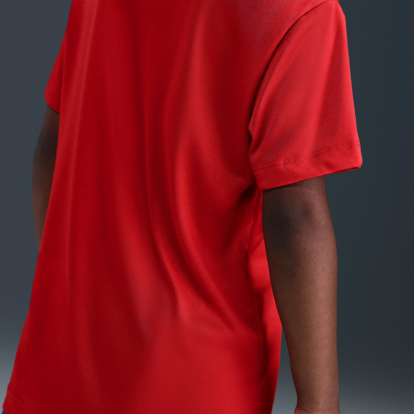 Playera Legend Dri-FIT para niños talla pequeña Nike – Rojo universitario – vista 2