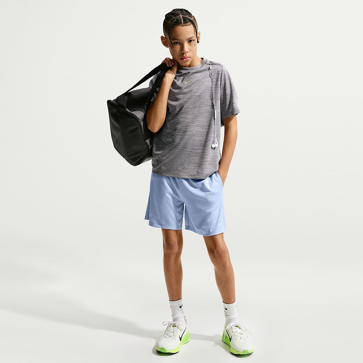 Shorts Dri-FIT para niños talla grande Nike Multi – Azul hidrógeno/Royal pulso/Jaspeado/Blanco – vista 1