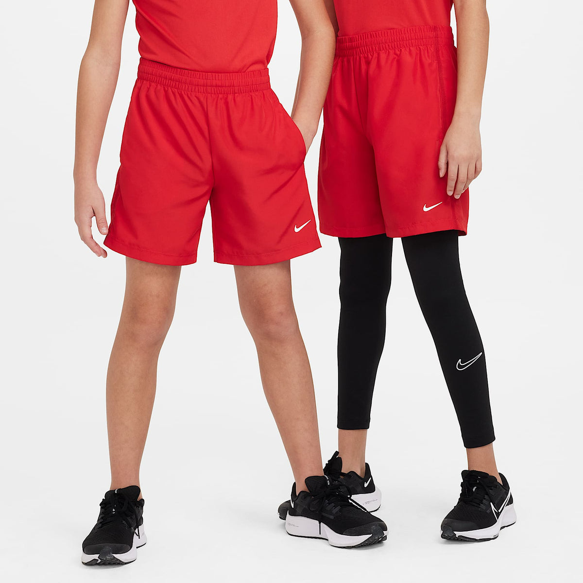 Shorts Dri-FIT de tejido Woven para niño talla grande Nike Multi – Rojo universitario/Blanco – vista 1