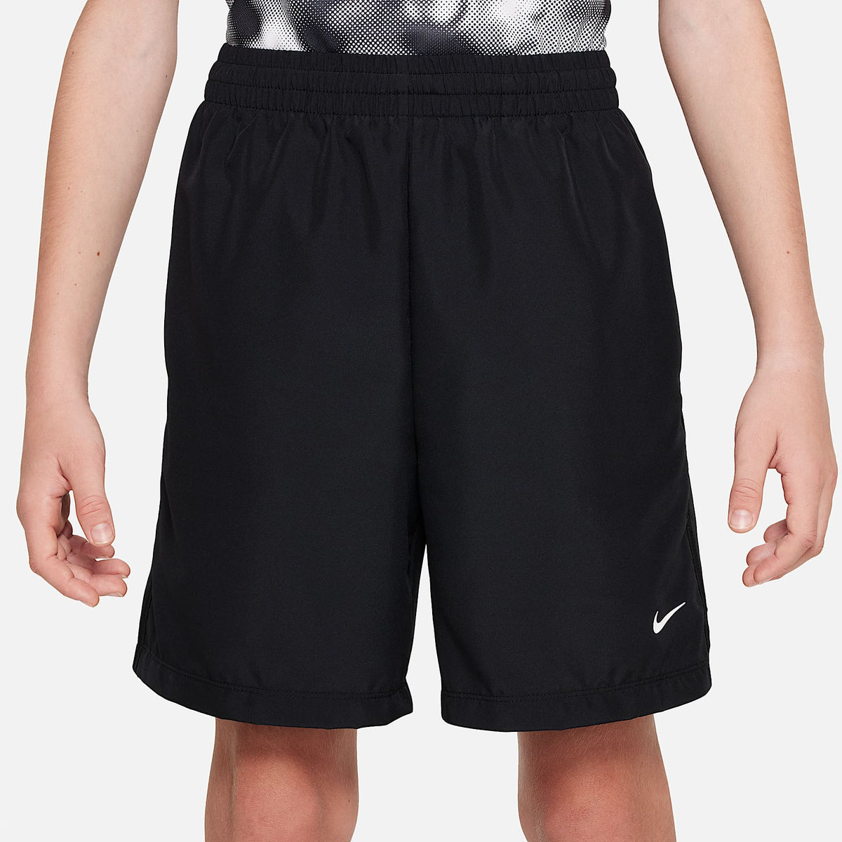 Shorts Dri-FIT de tejido Woven para niño talla grande Nike Multi – Negro/Blanco – vista 3