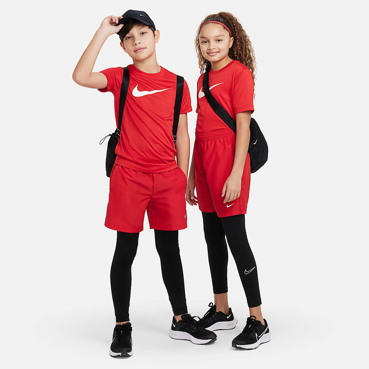 Shorts Dri-FIT de tejido Woven para niño talla grande Nike Multi – Rojo universitario/Blanco – vista 7
