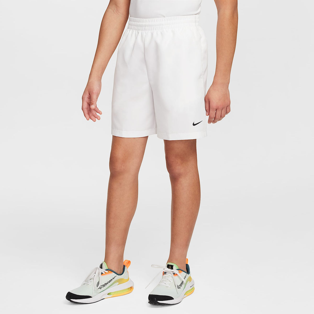 Shorts Dri-FIT de tejido Woven para niño talla grande Nike Multi – Blanco/Blanco/Negro – vista 1