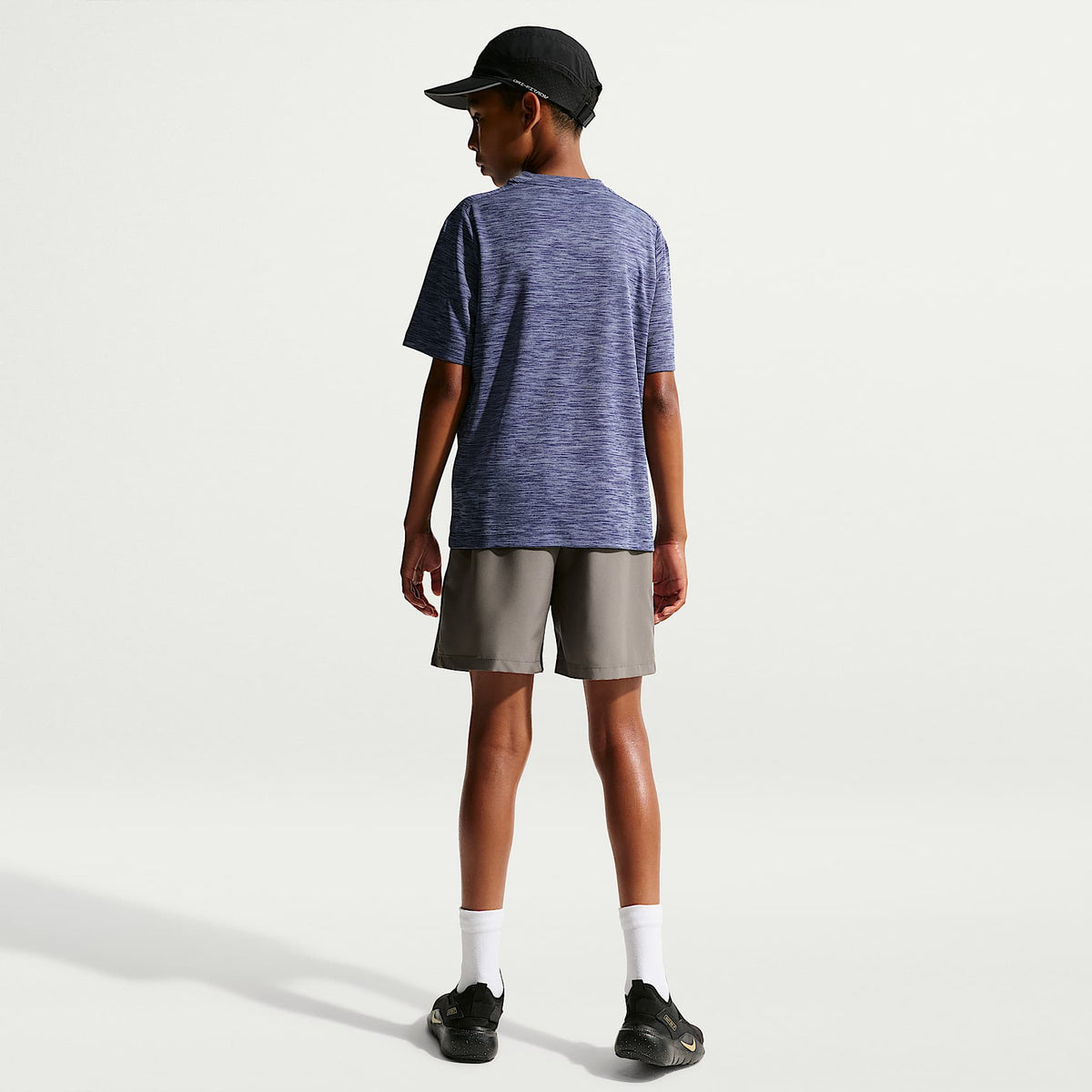 Shorts Dri-FIT de tejido Woven para niño talla grande Nike Multi – Cueva/Blanco – vista 6