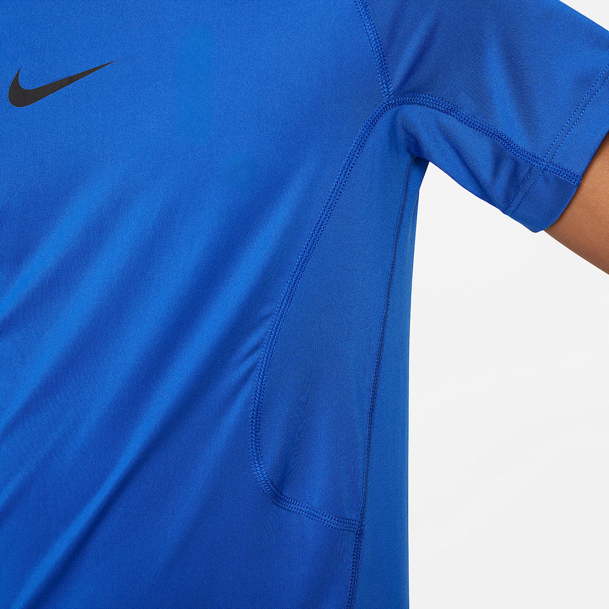 Playera de manga corta Dri-FIT para niño talla grande Nike Pro – Royal juego/Negro – vista 4