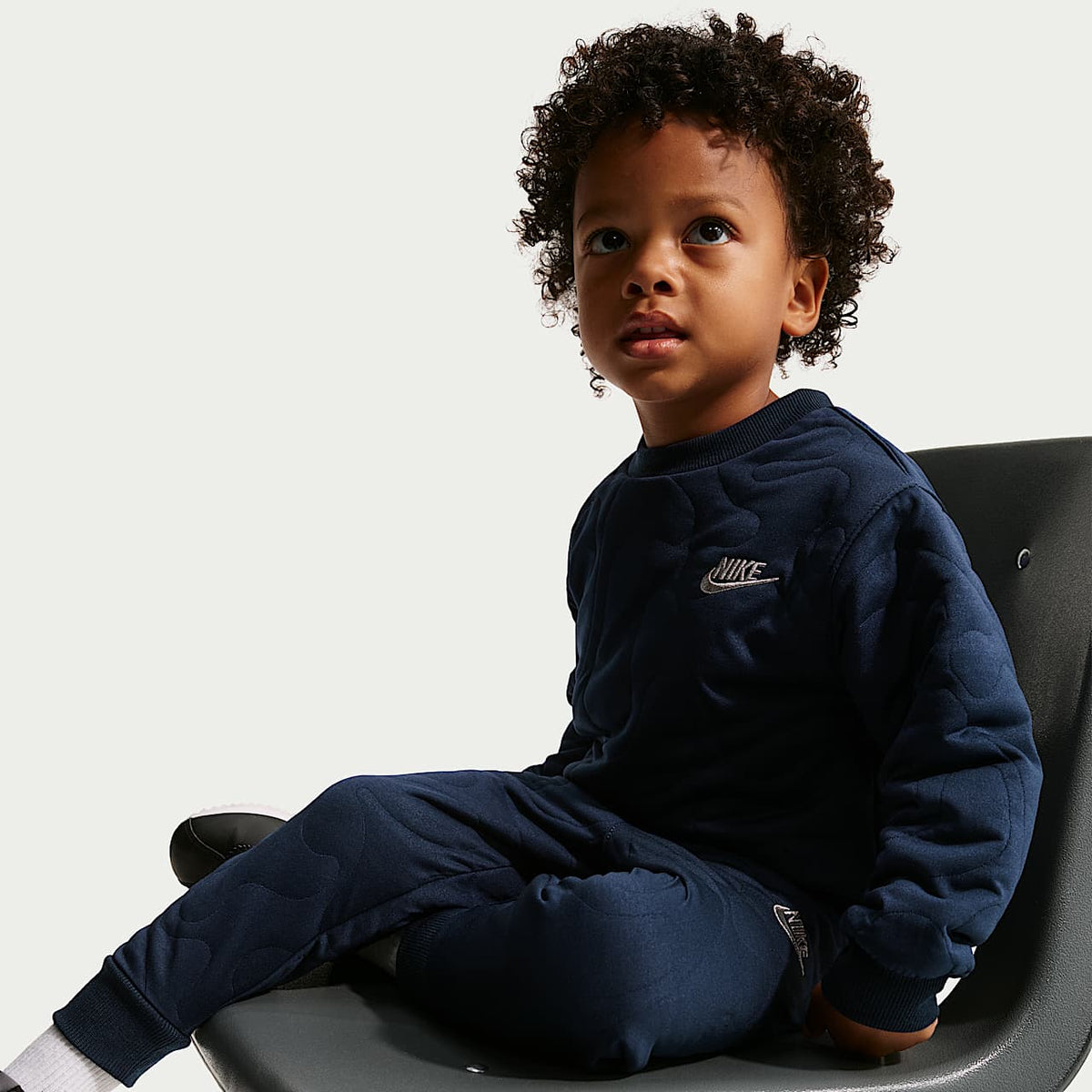 Conjunto 2 Piezas Nike Sportswear Frost Futura Crew para Niño Pequeño