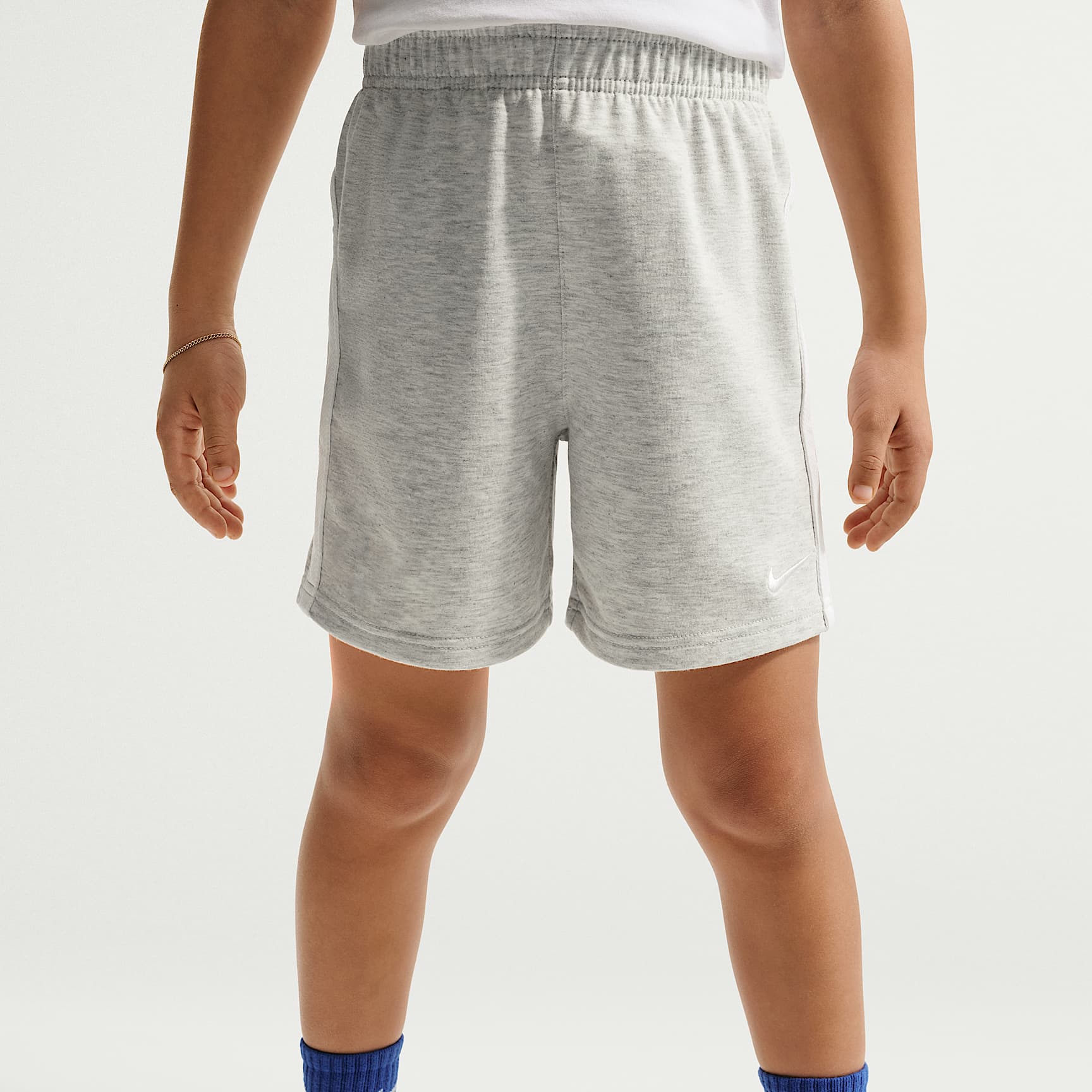 Shorts de French Terry para niños talla pequeña Nike Sportswear Goal Mode – Gris jaspeado – vista 2