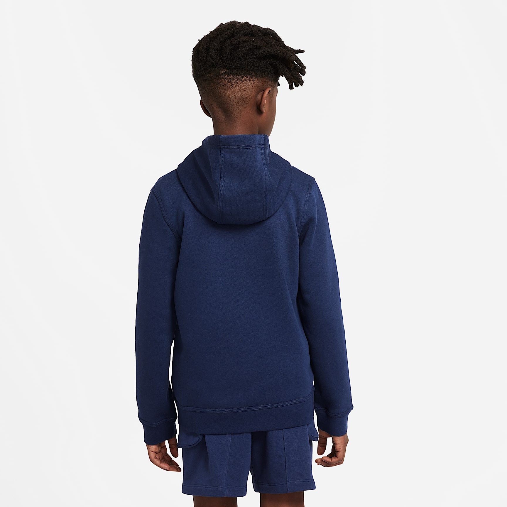 Sudadera con gorro de cierre completo para niño talla grande Nike Sportswear Club – Azul marino medianoche/Azul marino medianoche/Blanco – vista 2