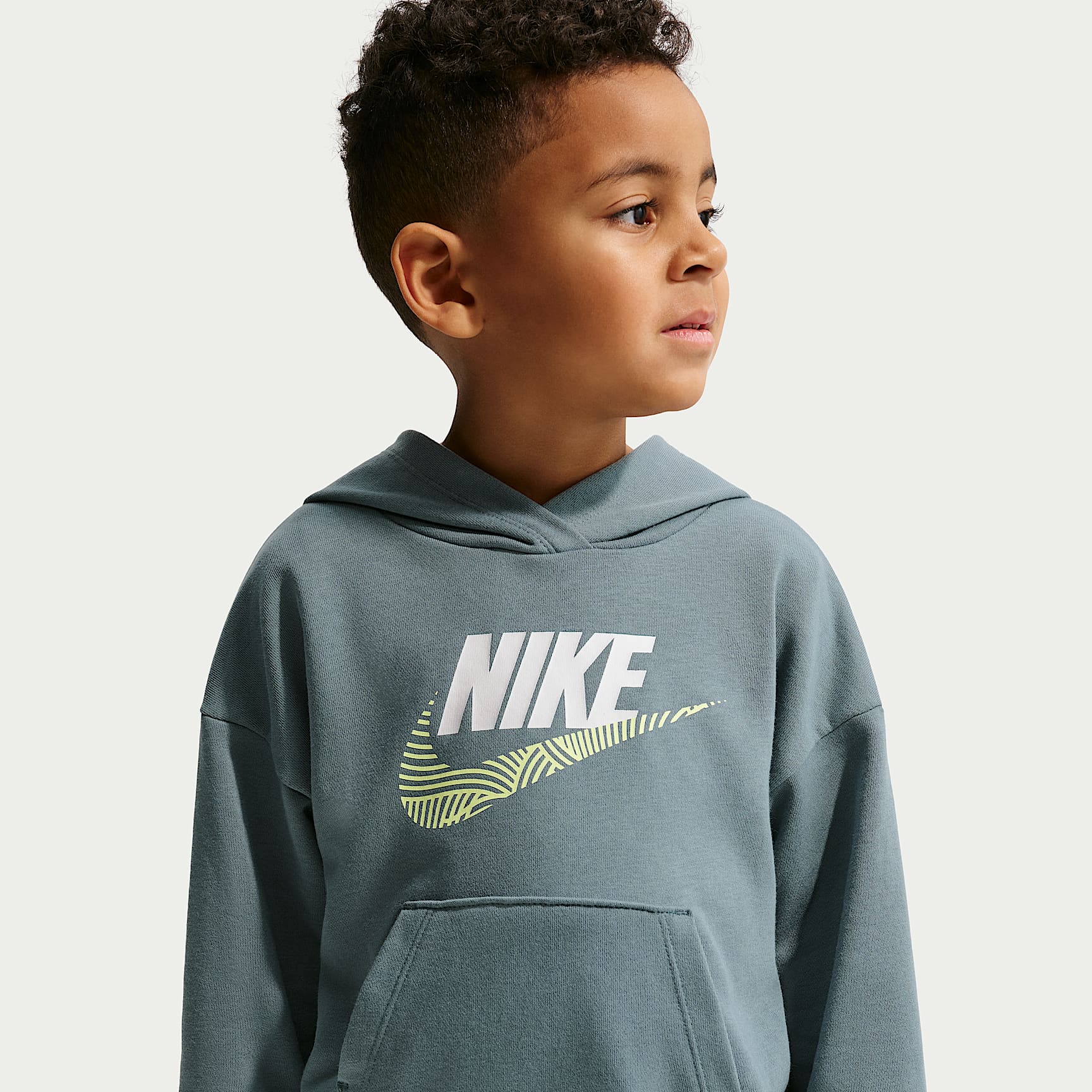 Conjunto de 2 piezas con sudadera sin cierre de French Terry oversized infantil Nike Sportswear In The Zone – Negro – vista 2