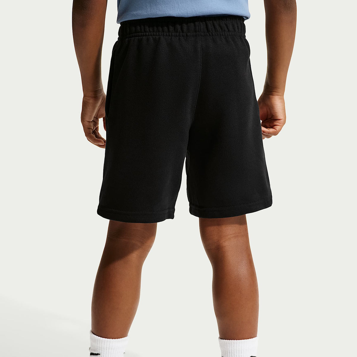 Shorts de tejido Fleece Multisport para niños talla pequeña Nike Sportswear – Negro – vista 3