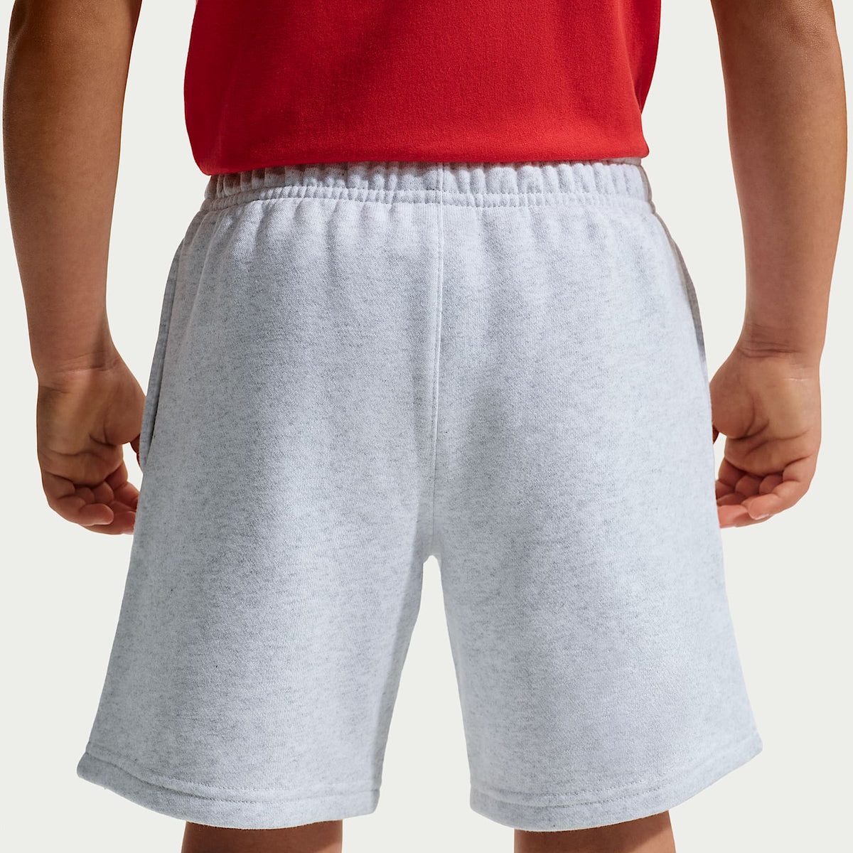 Shorts de tejido Fleece Multisport para niños talla pequeña Nike Sportswear – Abedul jaspeado – vista 3