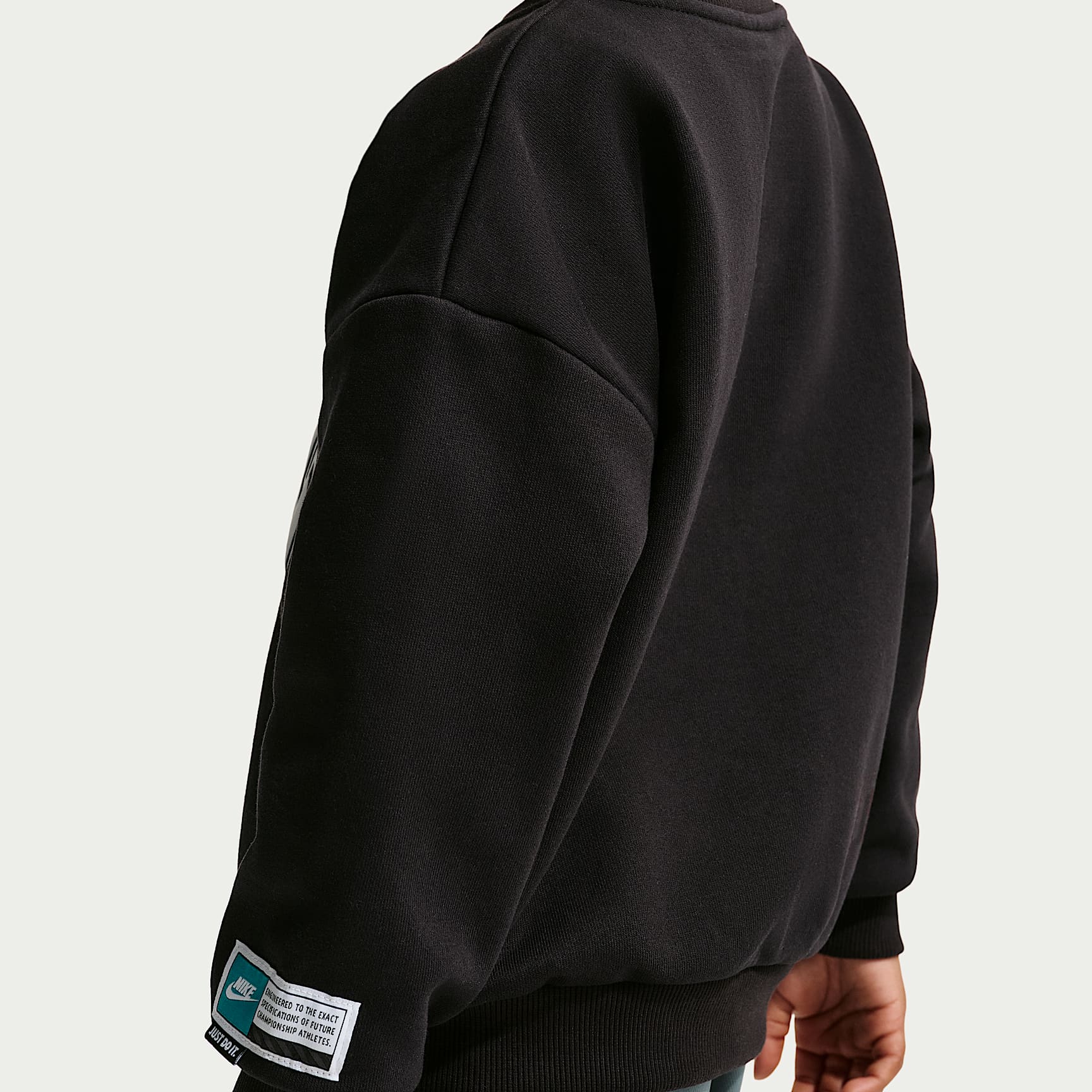 Sudadera de cuello redondo de tejido Fleece Multisport para niños talla pequeña Nike Sportswear – Negro – vista 2