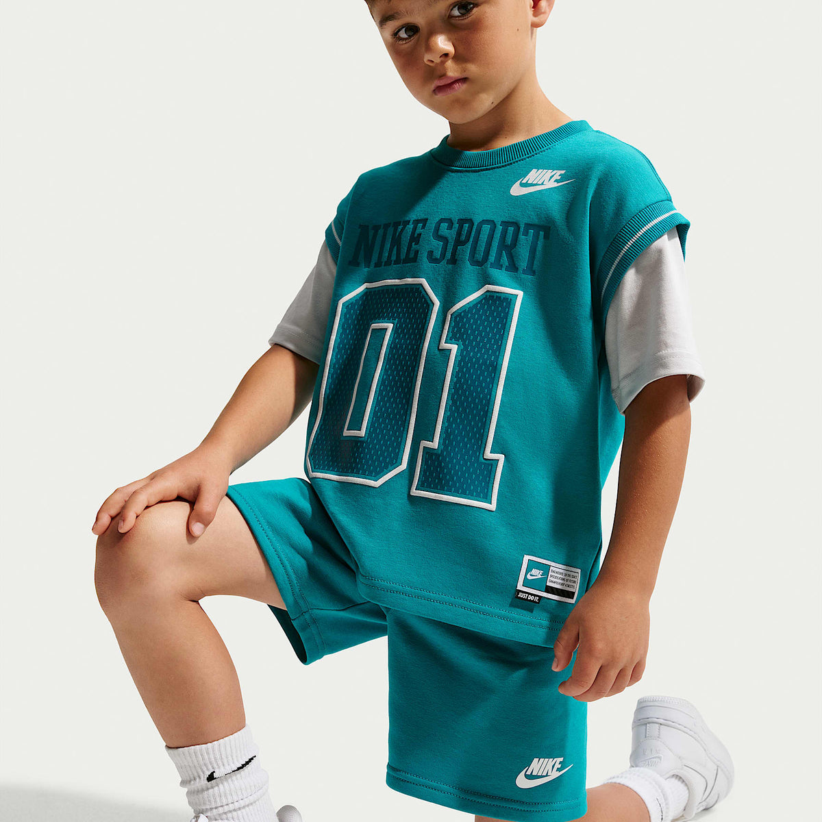 Conjunto de shorts de 2 piezas Multisport para niños talla pequeña Nike Sportswear – Energía – vista 6