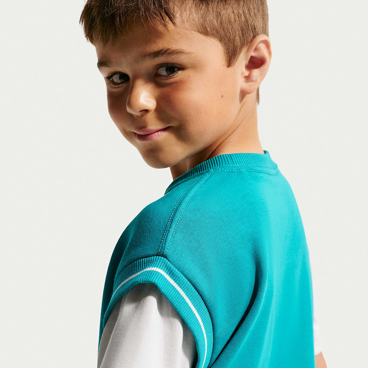 Conjunto de shorts de 2 piezas Multisport para niños talla pequeña Nike Sportswear – Energía – vista 3