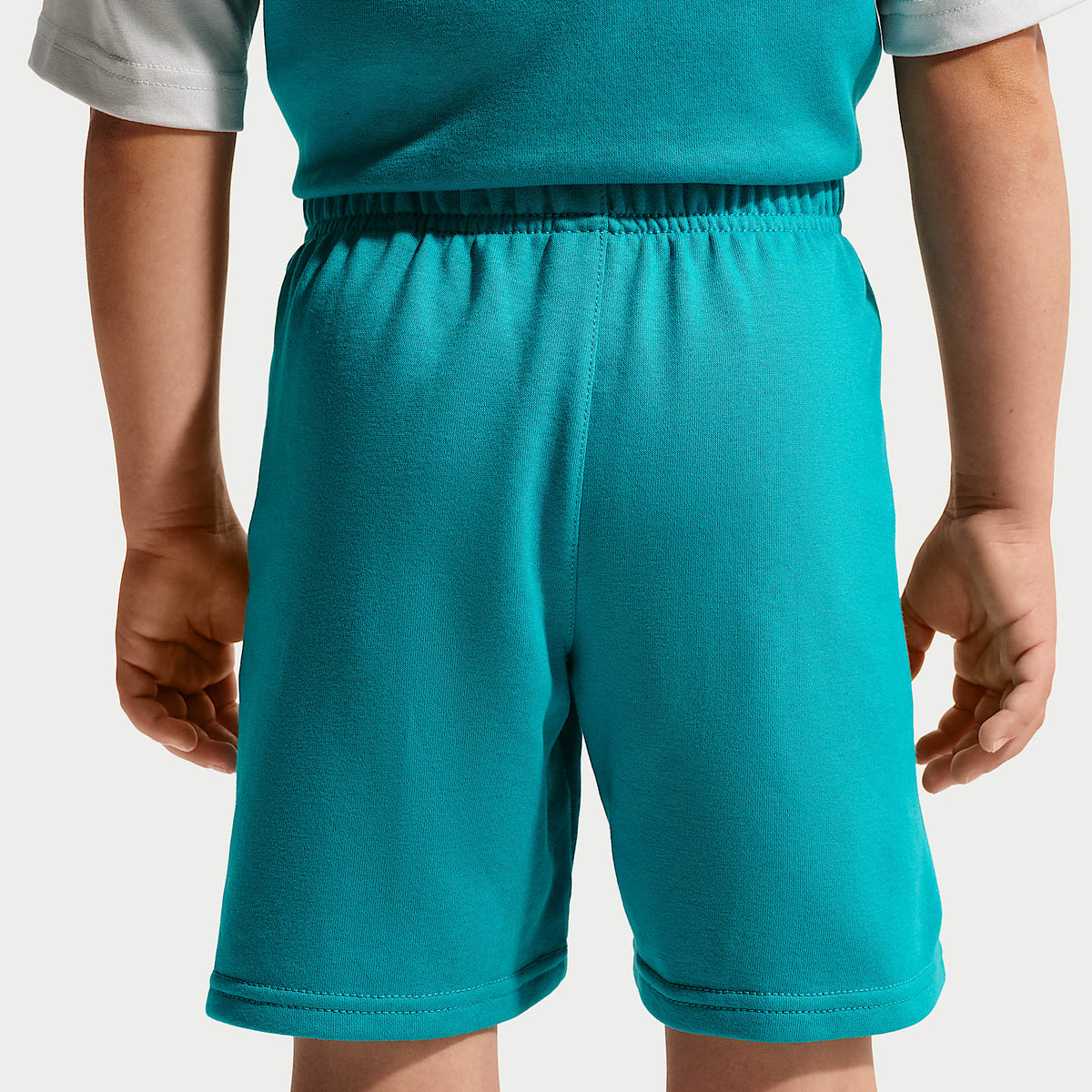 Conjunto de shorts de 2 piezas Multisport para niños talla pequeña Nike Sportswear – Energía – vista 5