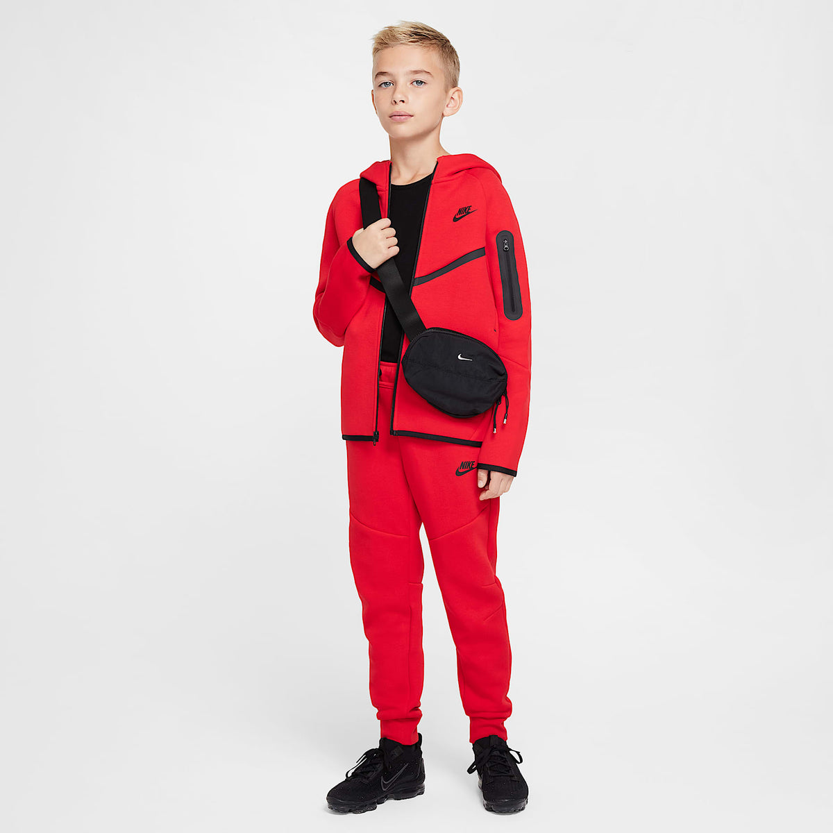 Joggers para niño talla grande Nike Sportswear Tech Fleece – Rojo universitario/Negro/Negro – vista 9