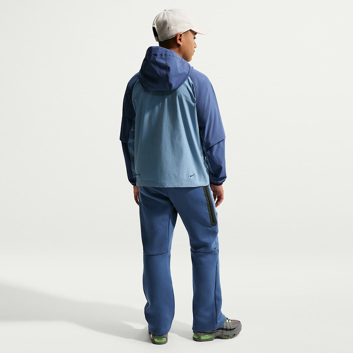 Pantalones con dobladillo abierto para niños talla grande Nike Sportswear Tech Fleece – Azul marino místico/Azul de trabajo/Negro/Negro – vista 5