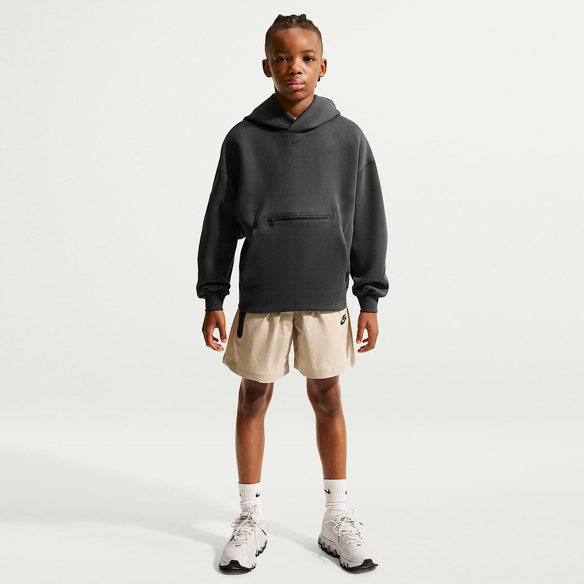 Sudadera con gorro sin cierre oversized para niño talla grande Nike Sportswear Tech Fleece – Antracita/Negro – vista 4