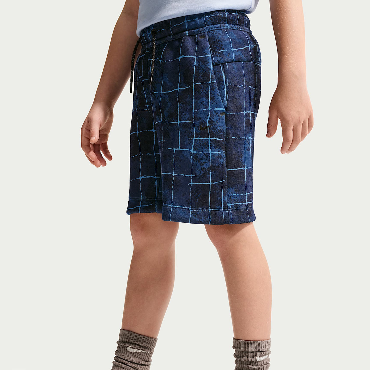 Shorts para niño talla grande Nike Sportswear Tech Fleece – Estrella azul/Azul cancha/Negro – vista 2