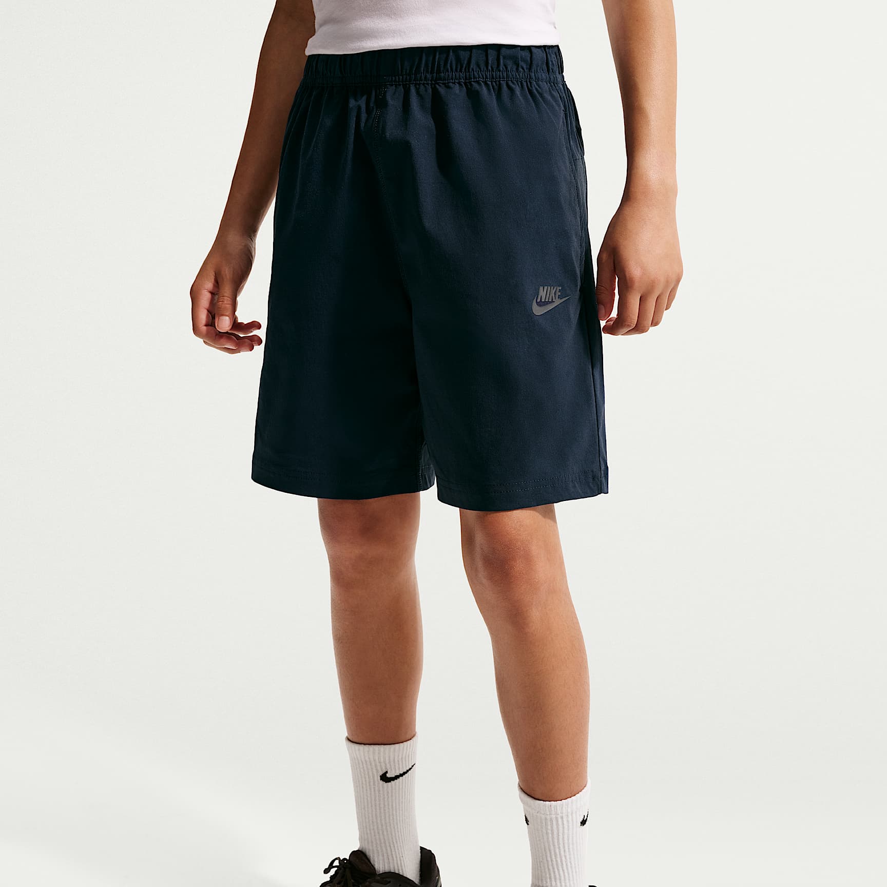 Shorts tejidos para niños talla grande Nike Sportswear Tech – Obsidiana/Negro – vista 2