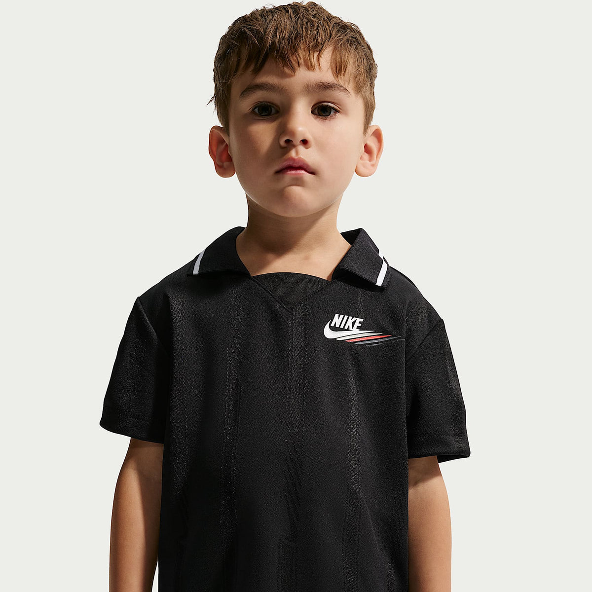Conjunto de 2 piezas Victory Lap con shorts de malla infantil Nike Sportswear – Negro – vista 2