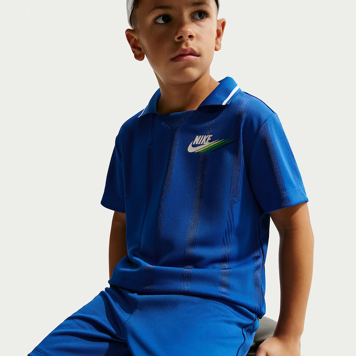 Conjunto de 2 piezas con shorts de malla Victory Lap para niños talla pequeña Nike Sportswear – Royal juego – vista 6