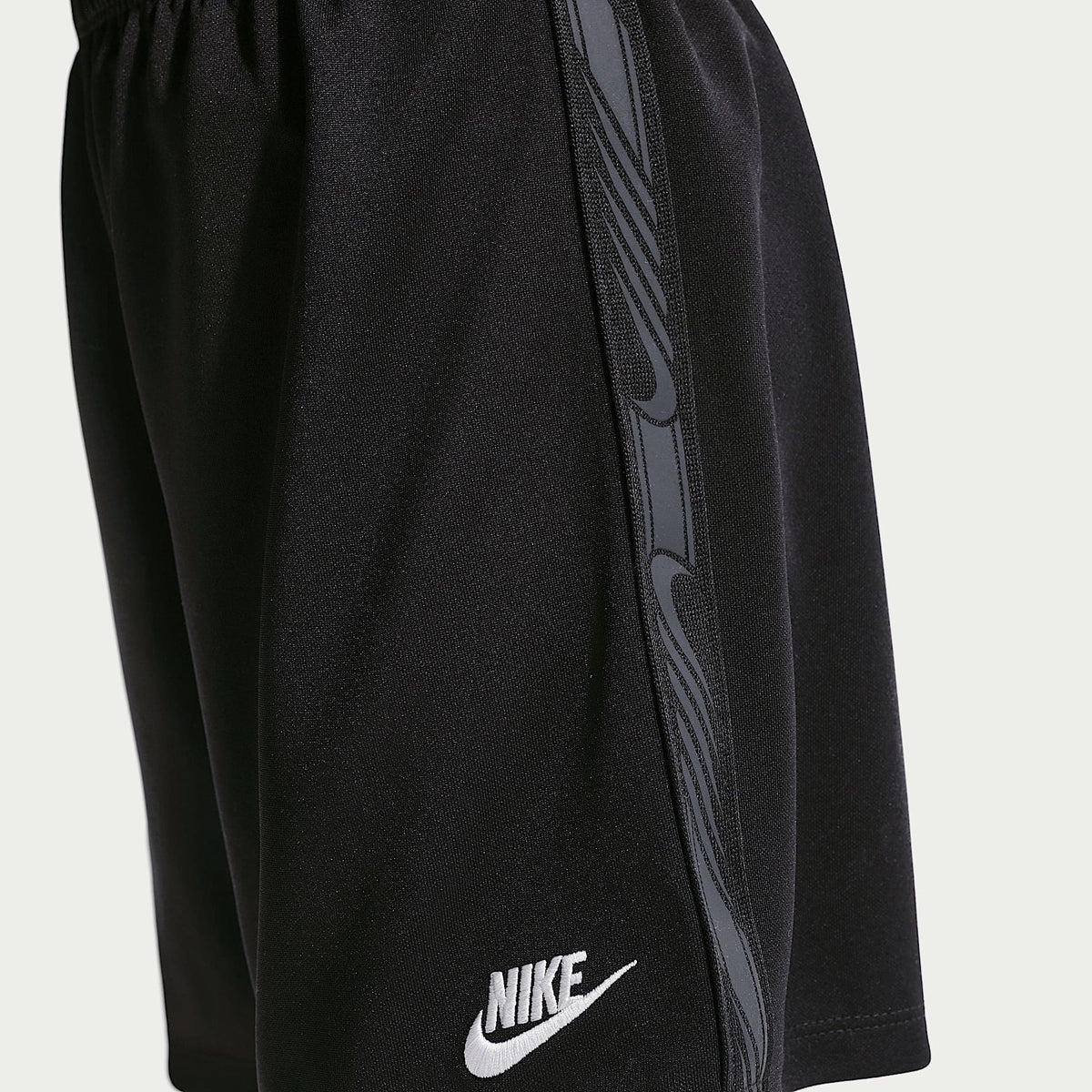 Conjunto de 2 piezas con shorts de malla Victory Lap para niños talla pequeña Nike Sportswear – Negro – vista 5