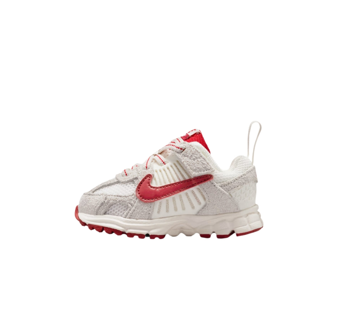 Nike Vomero 5 SE