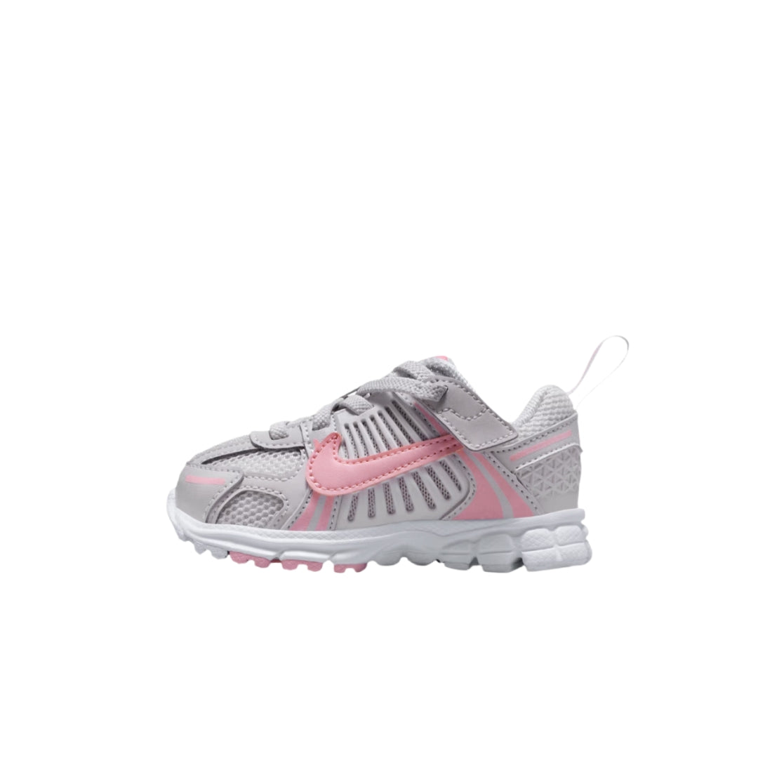 Nike Vomero 5