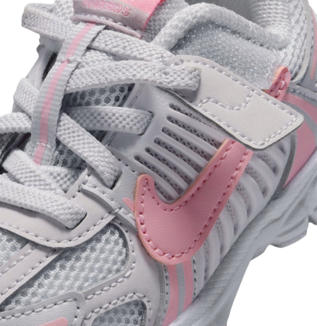 Nike Vomero 5