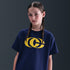 Playera de básquetbol Nike Max90 para niños Caitlin Clark – Azul marino medianoche/Amarillo – vista 4