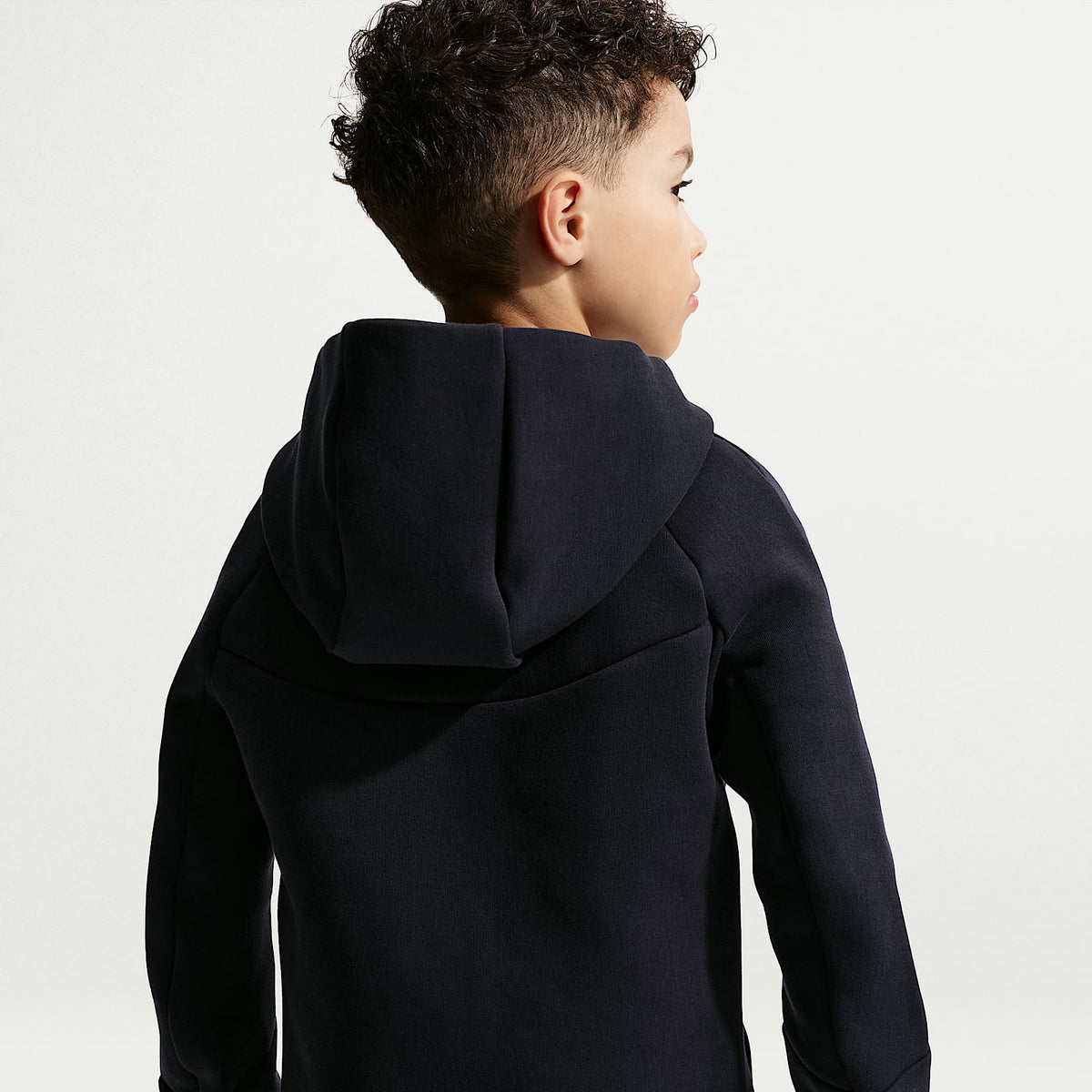 Sudadera con gorro de fútbol Nike de cierre completo para niño talla grande Chelsea FC Tech Fleece – Azul campo de juego/Oro medio oeste – vista 2