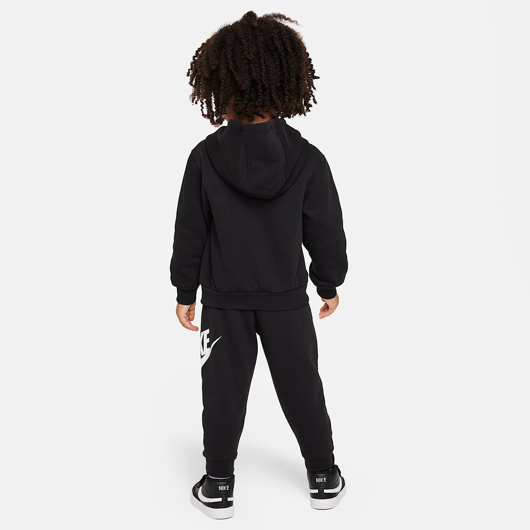 Conjunto de 2 piezas Club Fleece infantil Nike – Negro – vista 2