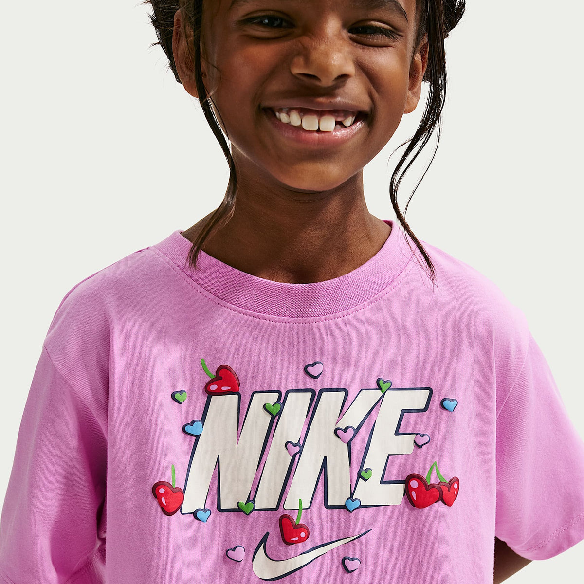 Playera de corte cuadrado para niños talla pequeña Nike Cherry – Morado – vista 3