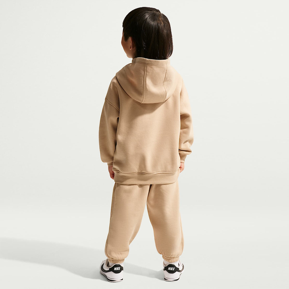 Conjunto de 2 piezas oversized infantil Nike Club Fleece – Lino – vista 7