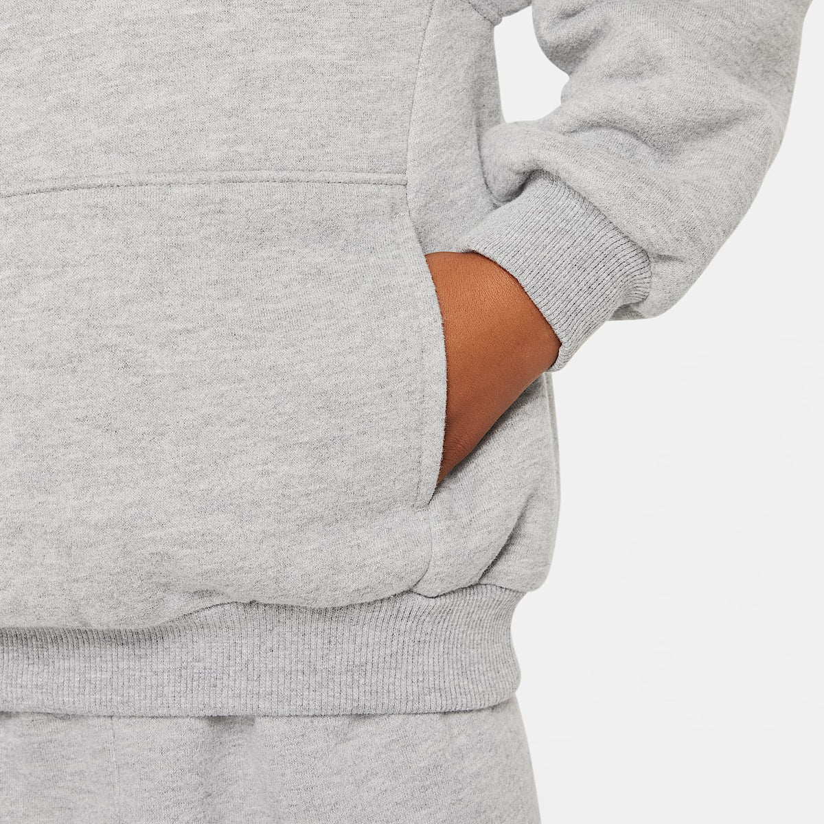 Conjunto de 2 piezas Club Fleece para niños talla pequeña Nike – Gris oscuro jaspeado – vista 4