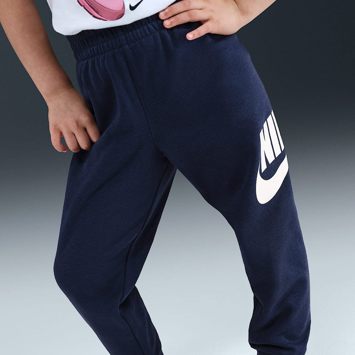 Conjunto de 2 piezas Club Fleece para niños talla pequeña Nike – Azul marino medianoche – vista 4