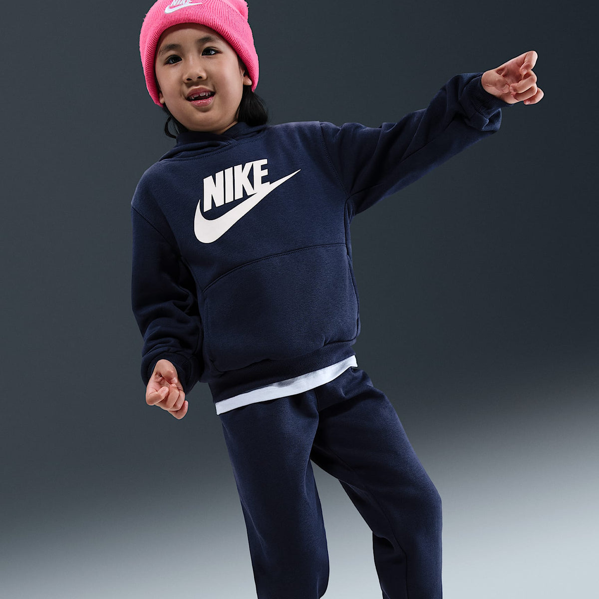 Conjunto de 2 piezas Club Fleece para niños talla pequeña Nike – Azul marino medianoche – vista 5